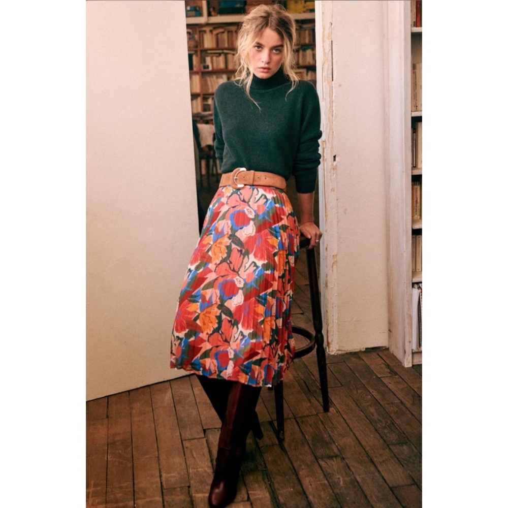 ✨Sold✨Sézane Dino Skirt Naïves Flowers Print - Picture 2 of 3